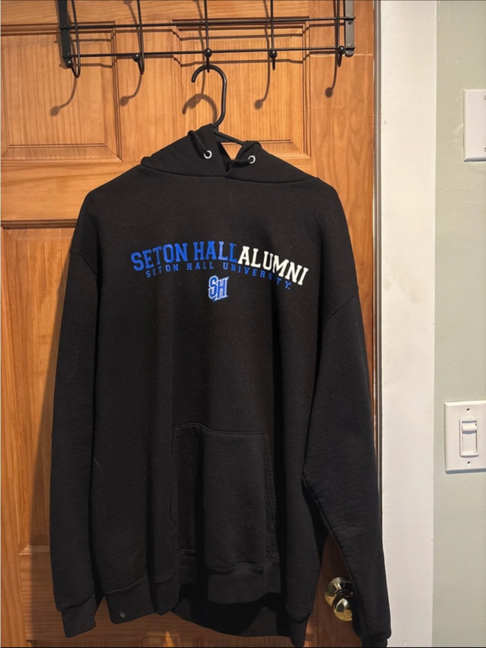 Champion Black Seton Hall Alumni Hooded Sweatshirt with Blue & White Logo
